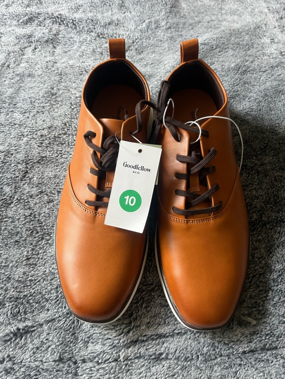 Goodfellow & Co Men’s Tan Leather Derby Shoes with Dark Brown Laces